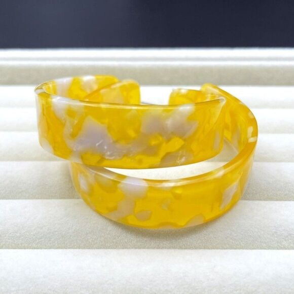 Yellow with Pearly White Swirl Acrylic Chunky Open Hoop Post Back Earrings - Picture 8 of 11